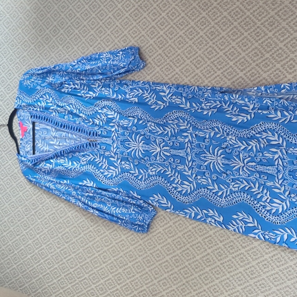 Lilly Pulitzer Blue and White Floral Dress - Picture 4 of 7